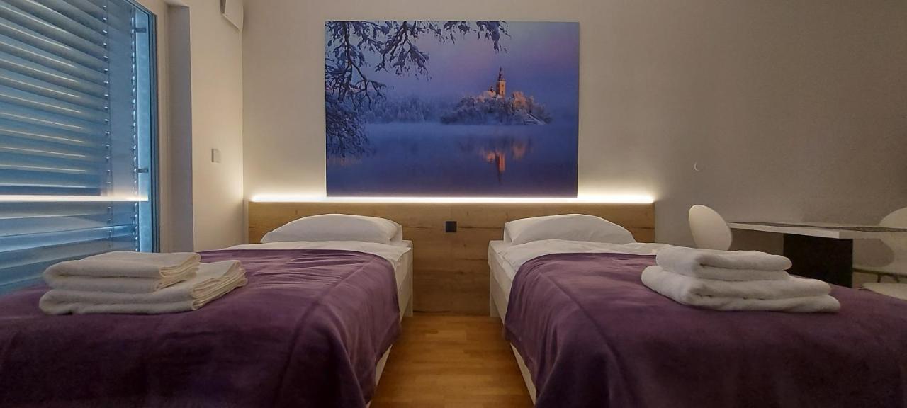 Bed & Breakfast Rezidenca Pipanova Любляна Екстер'єр фото