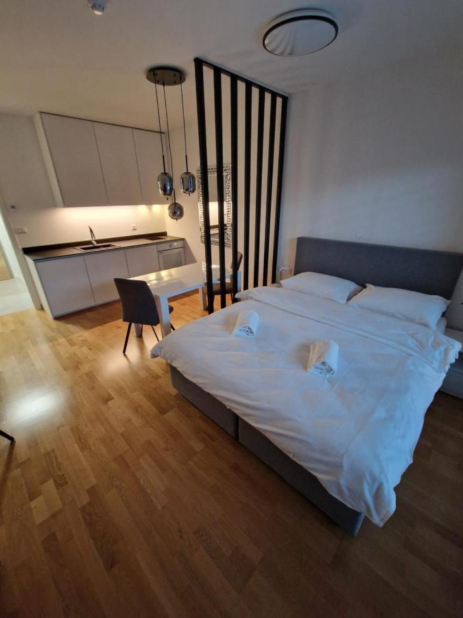 Bed & Breakfast Rezidenca Pipanova Любляна Екстер'єр фото